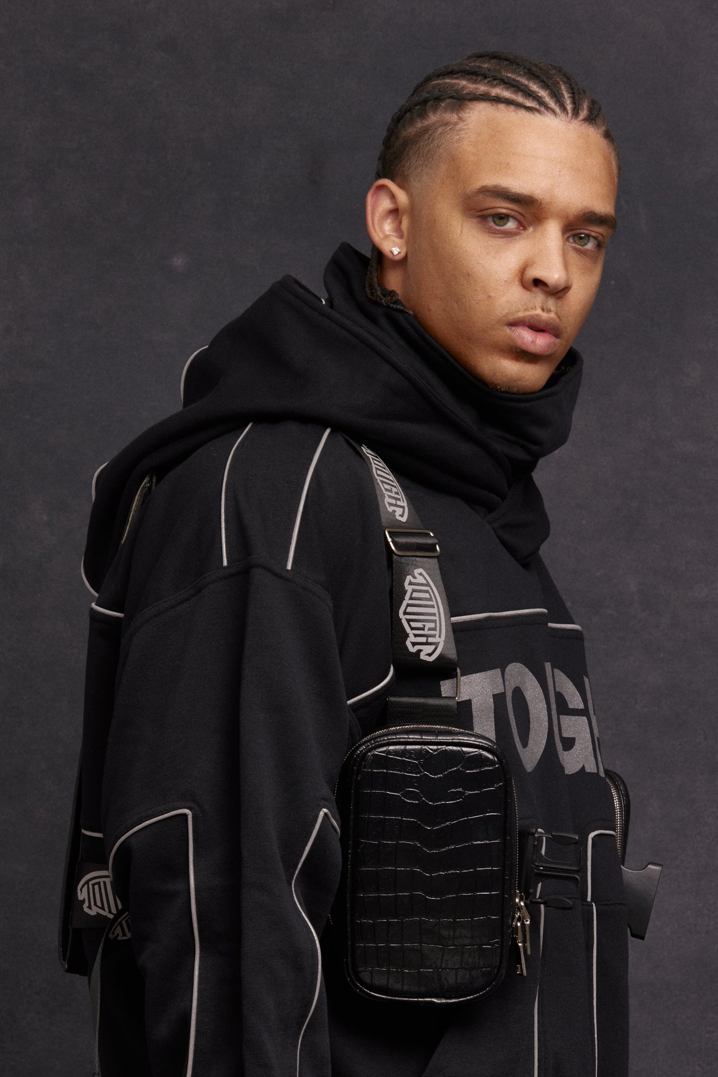 TOUGH HOLSTER- BLACK