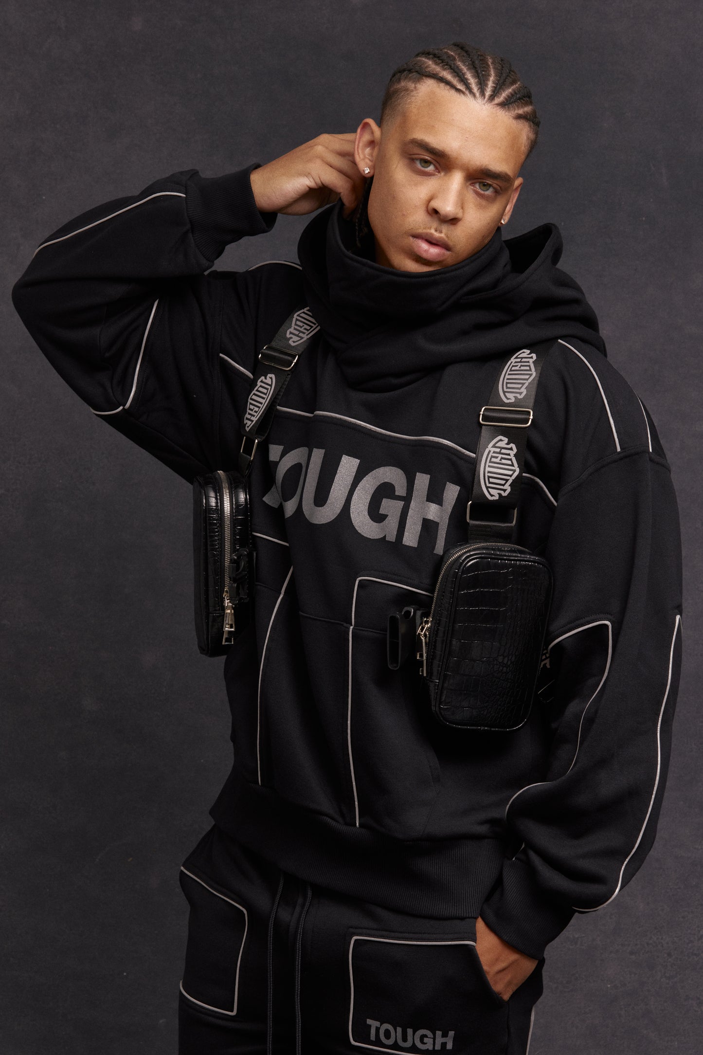 TOUGH HOLSTER- BLACK