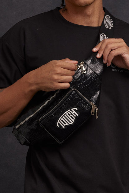 FRIEND OR FAUX - BLACK