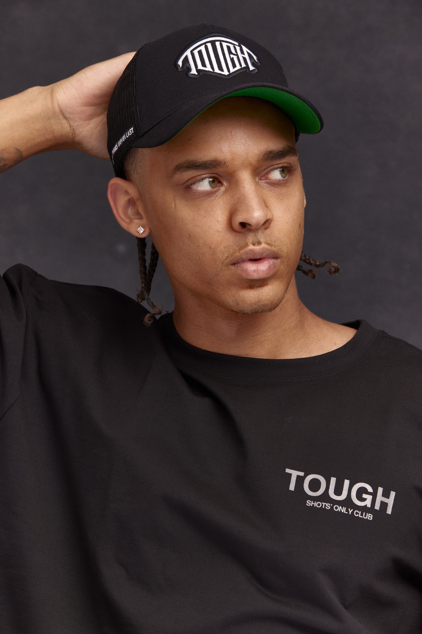 TOUGH TRUCKER - BLACK